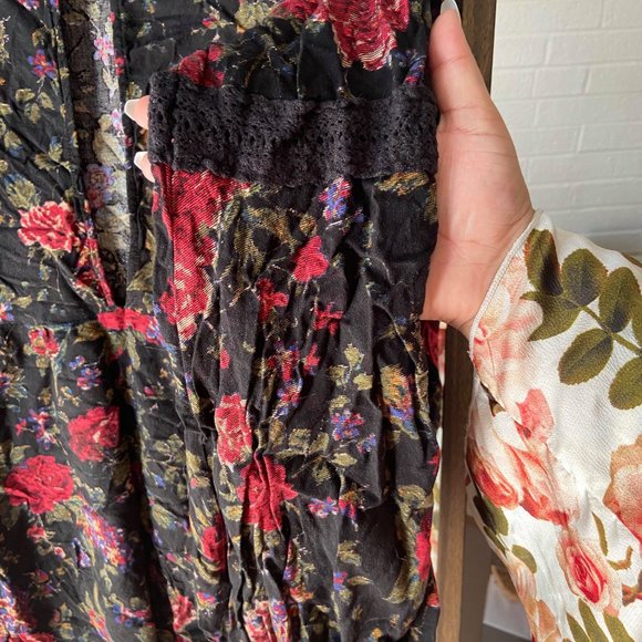 FOREVER 21 FLORAL DRESS - Picture 6 of 6